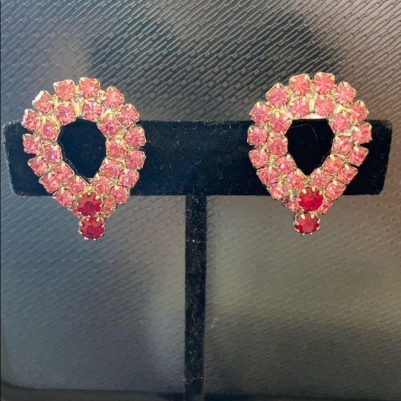 Vintage Retro Chic Brilliant Pink & Red Rhinestone Rainbow Brooch & Earring Set - Picture 10 of 14